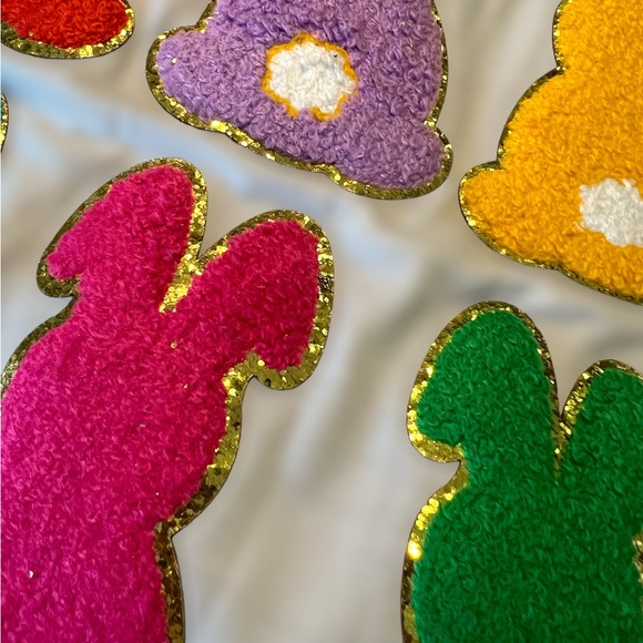 Easter chenille bunny Tee S M L - Picture 5 of 7